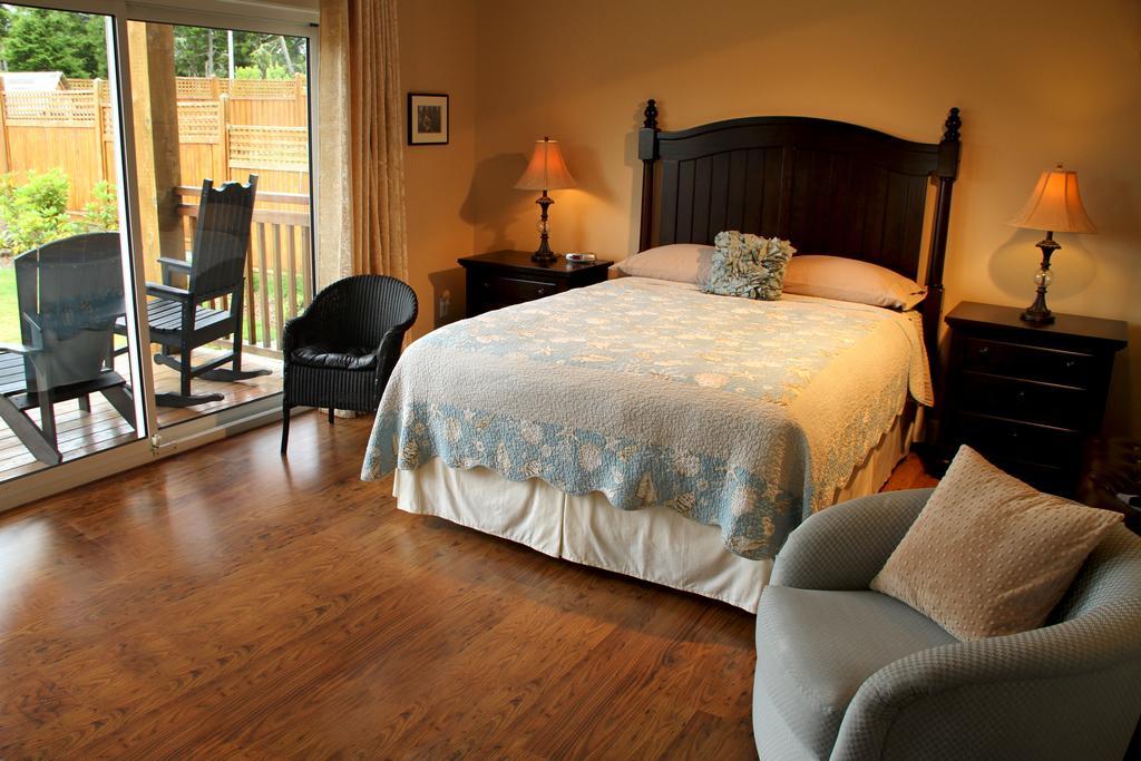 Ocean Mist Guesthouse Ucluelet Cameră foto